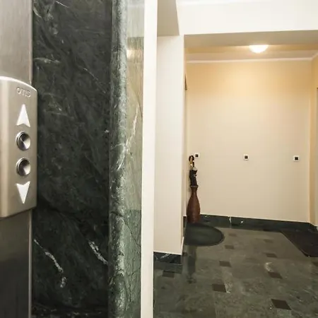 Delux Apartman Jukic Makarska