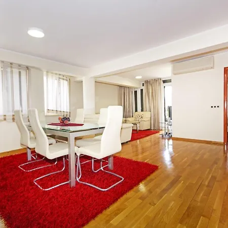 Apartment Delux Apartman Jukic Makarska